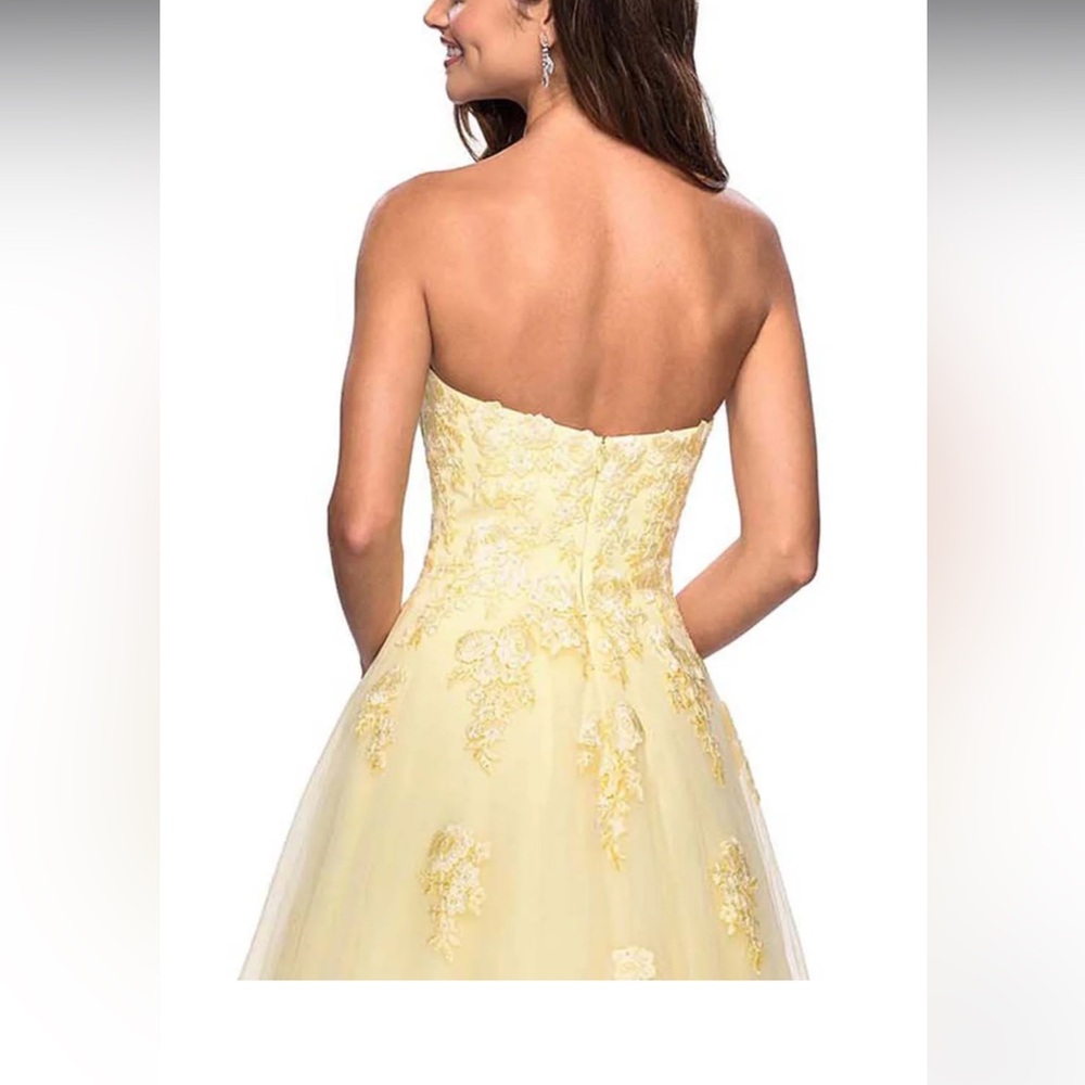 LA FEMME ball gown